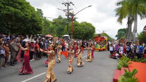 Setda Prov Kalteng Gubernur Sugianto Sabran Dan Ibu Ivo Hadiri