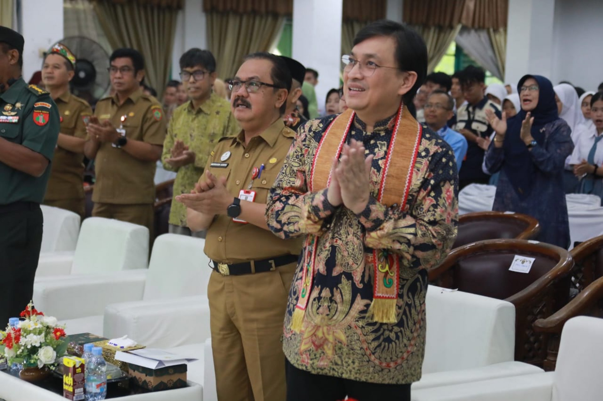 Wakili Gubernur, Asisten Ekobang Hadiri Kuliah Umum Bersama Stafsus Presiden Bidang Ekraf di UIN Palangka Raya