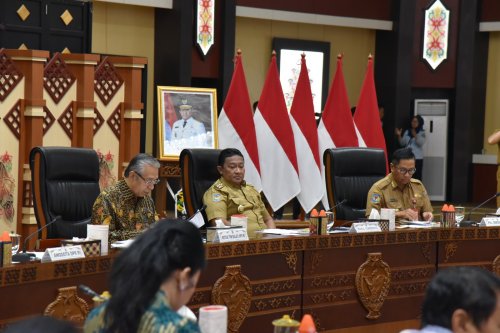 Setda Prov Kalteng - Wagub Kalteng Sambut Kunker Baleg DPR RI Dalam ...