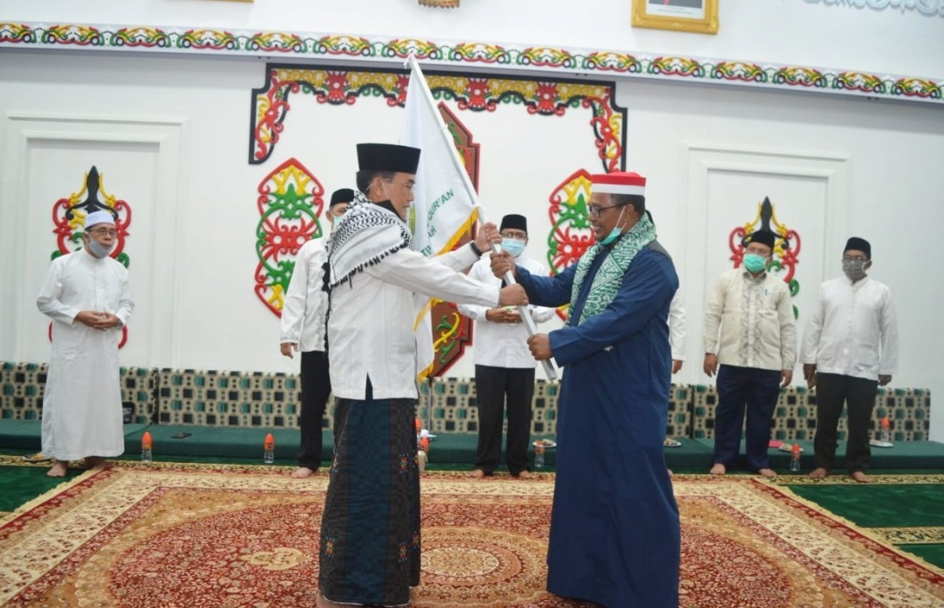 Plt. Gubernur Secara Resmi Lepas Kafilah Kalteng Ikuti MTQ Nasional XXVIII di Kota Padang