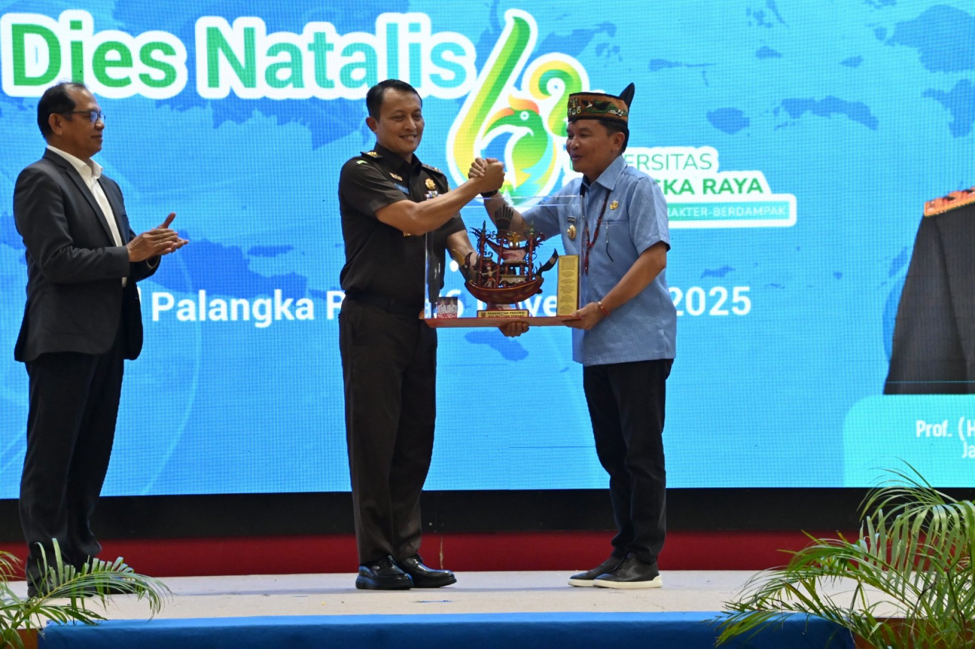 Gubernur Agustiar Sabran Hadiri Kuliah Umum Dies Natalis ke-62 UPR Bersama JAMWAS Kejaksaan Agung RI