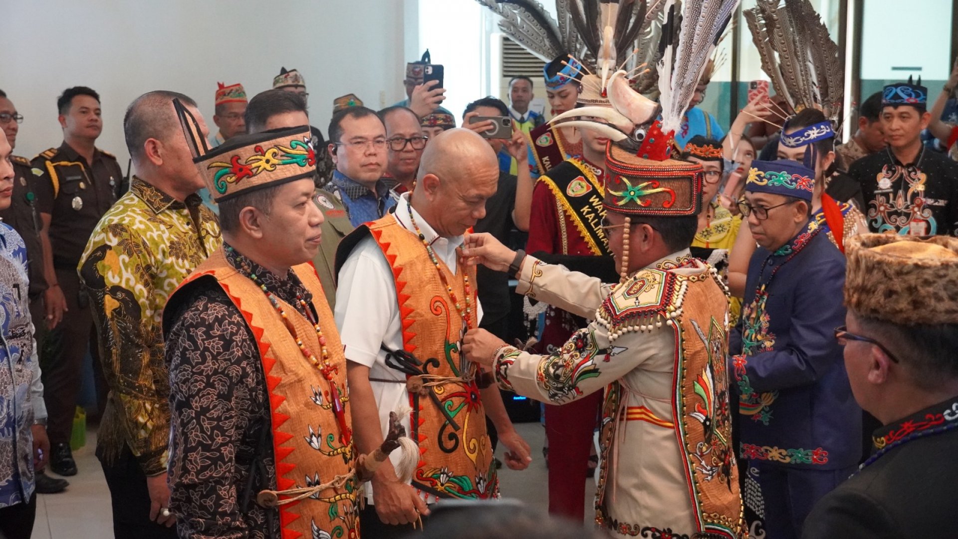 Gubernur Kalteng Agustiar Sabran Sambut Kedatangan Menteri Koperasi RI dan Jaksa Agung Muda Intelijen