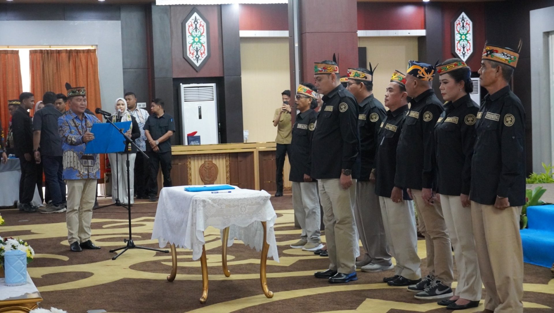 Gubernur Agustiar Sabran Resmi Lantik Pengurus dan Pengawas PUSKUD Kalteng Periode 2025-2030