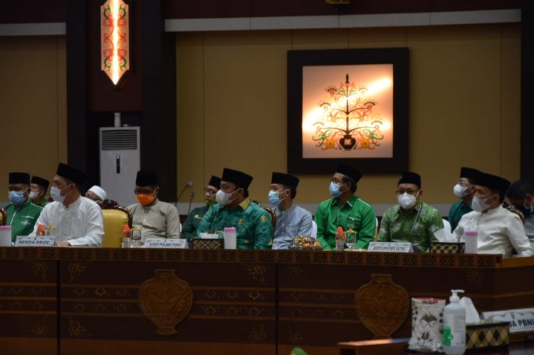 Setda Prov Kalteng Gubernur Sugianto Sabran Buka Konferwil Bersama