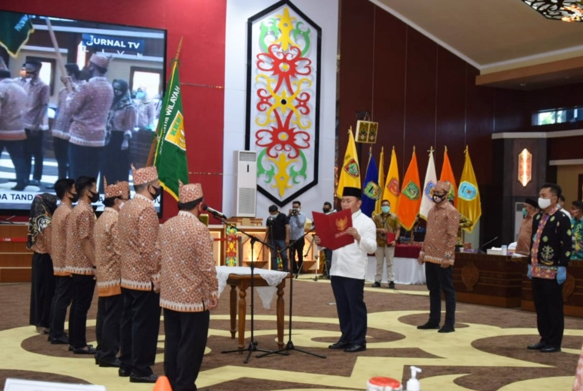 Gubernur Lantik Pengurus Daerah KKB FKKB Kalteng Periode 2020-2025