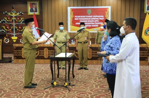 Setda Prov Kalteng - Pemprov Kalteng Gelar Pelantikan 41 Pejabat ...