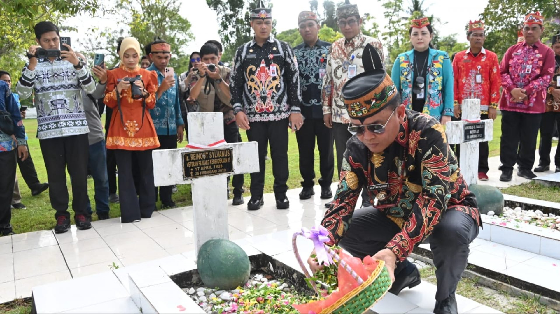 Gubernur Agustiar Sabran Pimpin Ziarah dan Tabur Bunga, Ingatkan Generasi Muda Jangan Lupakan Sejarah