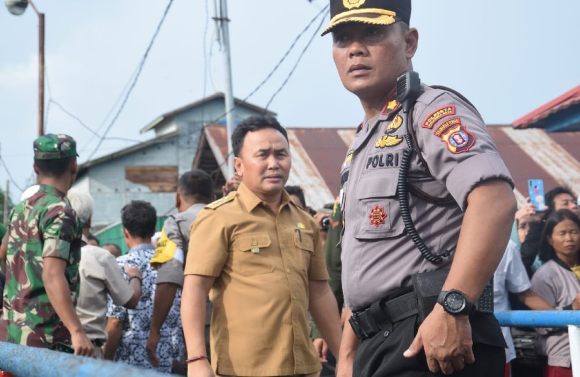 Terjun langsung Bantu Pencarian dan Evakuasi Korban Laka Air Sebangau, Gubernur Kalteng Sugianto Sampaikan Dukacita Mendalam