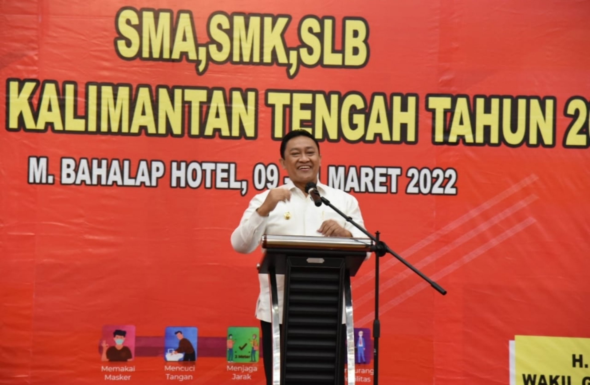 Wagub Kalteng Buka Sosialisasi Pengelolaan Dana BOS SMA/SMK/SLB
