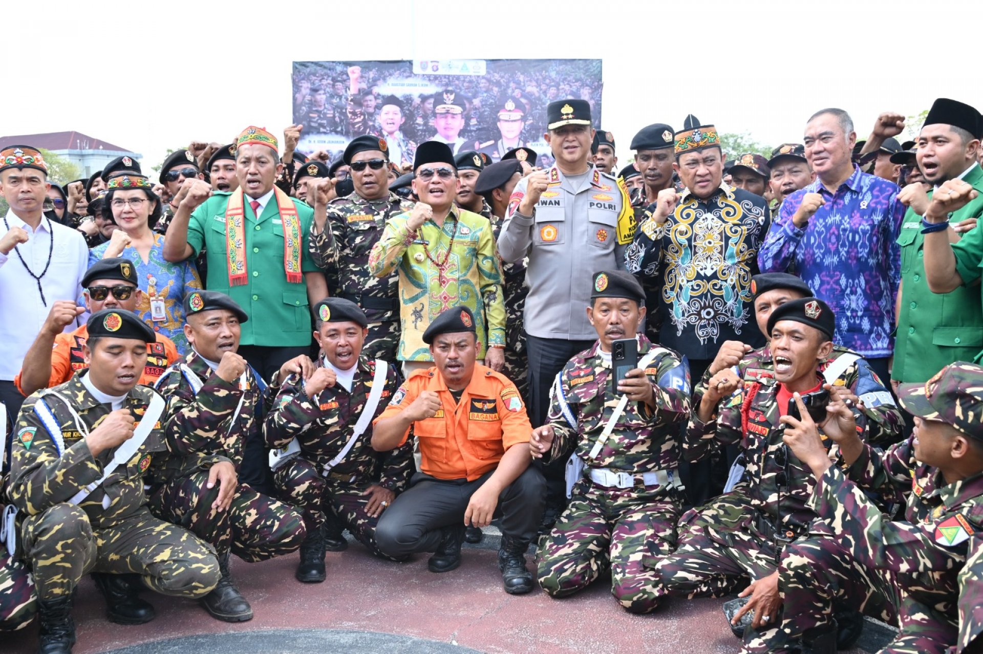 Gubernur Agustiar Sabran Pimpin Apel Siaga Karhutla GP Ansor Kalteng