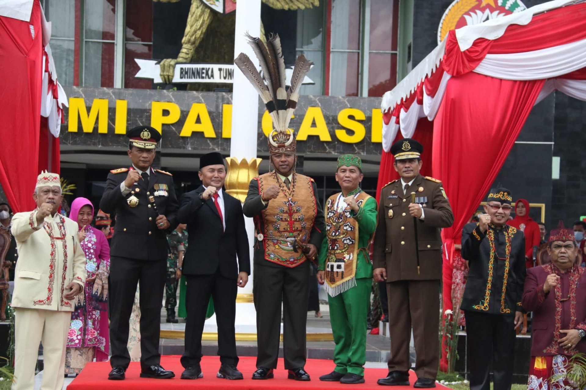 Gubernur dan Wagub Hadiri Peringatan HUT ke-77 TNI