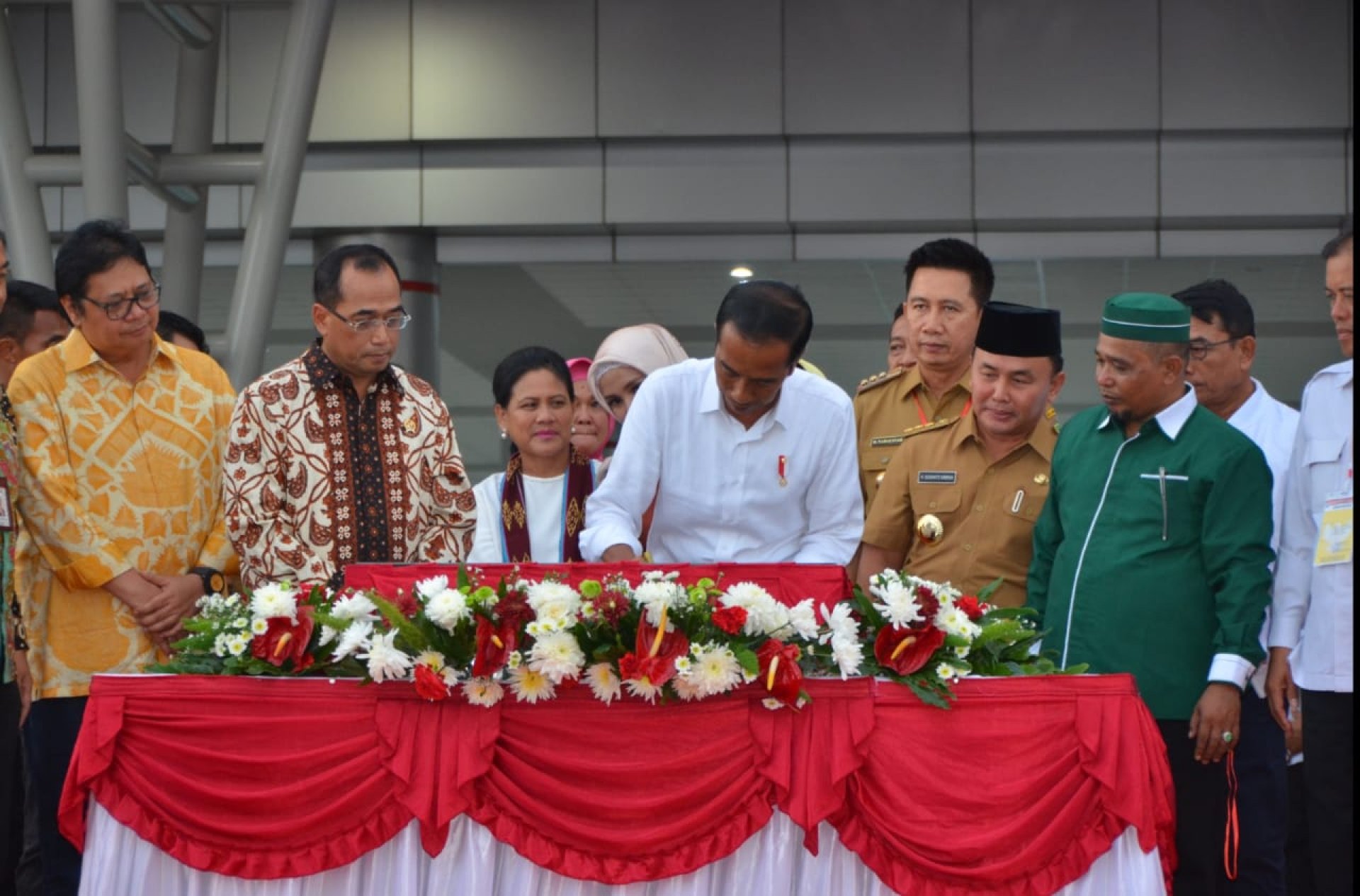 Presiden Jokowi Resmikan Terminal Baru Bandara Tjilik Riwut Palangka Raya