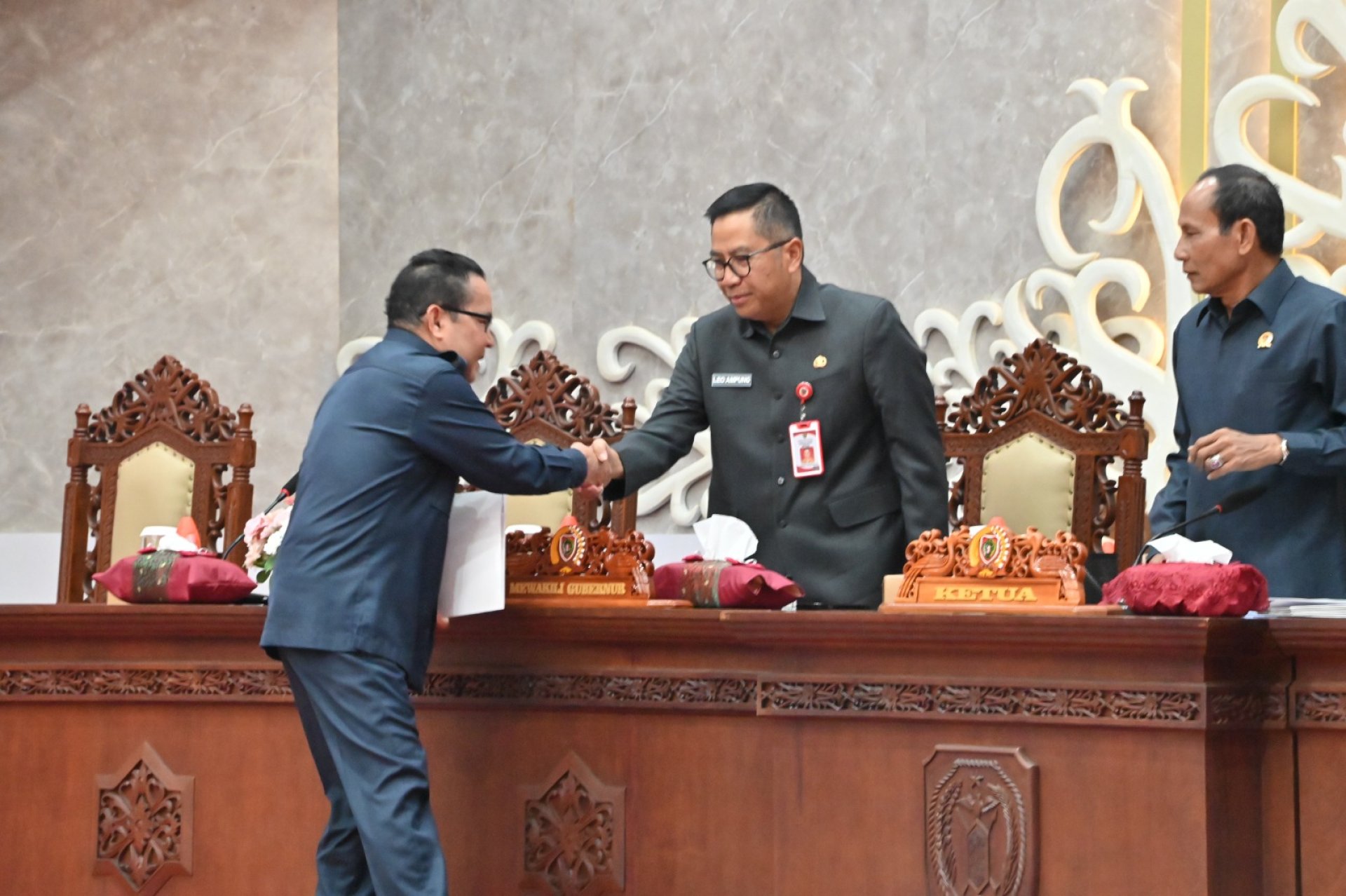 Tujuh Fraksi Pendukung Dewan Nyatakan Terima Raperda tentang Rancangan Perubahan APBD Provinsi Kalteng TA 2025