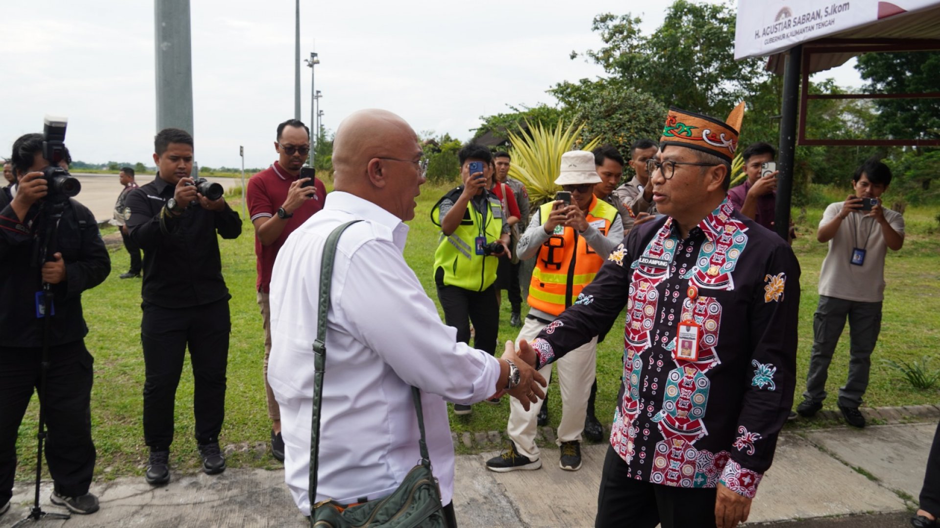 Plt. Sekda Kalteng Sambut Kedatangan Komisi XII DPR RI