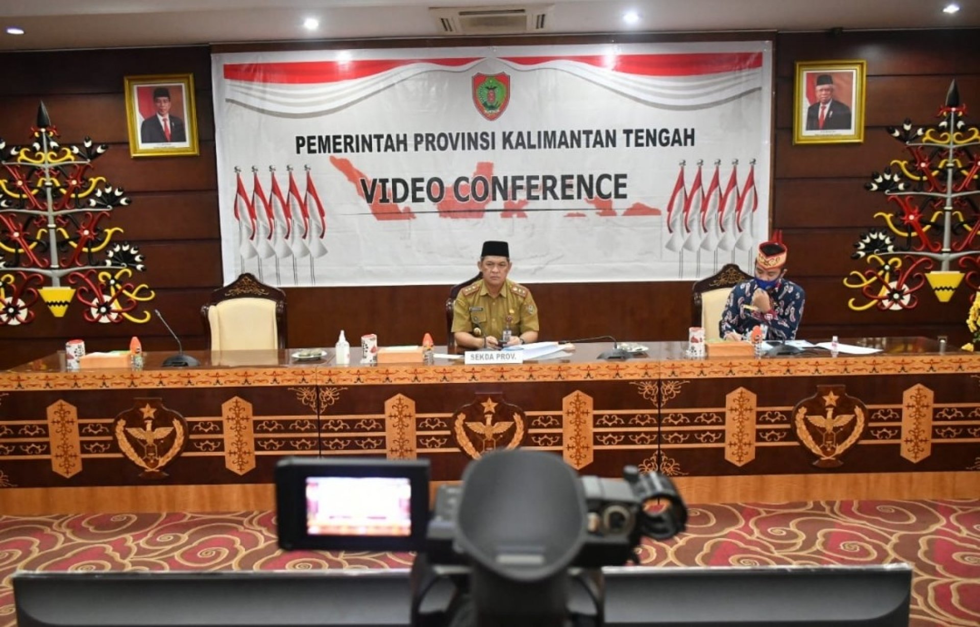 SEKDA KALTENG IKUTI VICON RAKOR KEMENDAGRI DENGAN PEMDA PEMENANG LOMBA INOVASI DAERAH