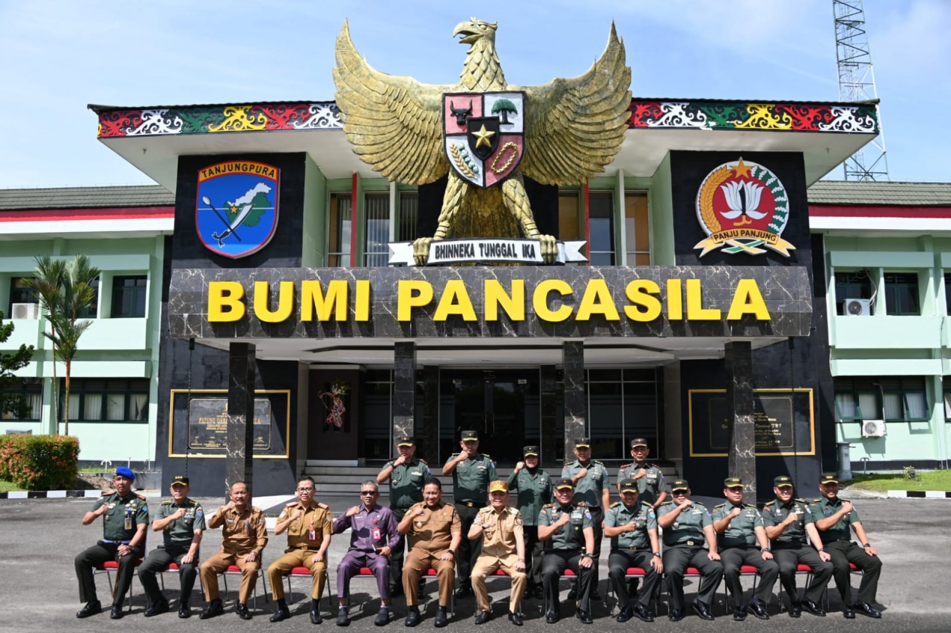 Bangun Sinergisitas dan Kolaborasi, Gubernur Agustiar Sabran dan Wagub Edy Pratowo Silaturahmi ke Sejumlah Forkopimda Kalteng