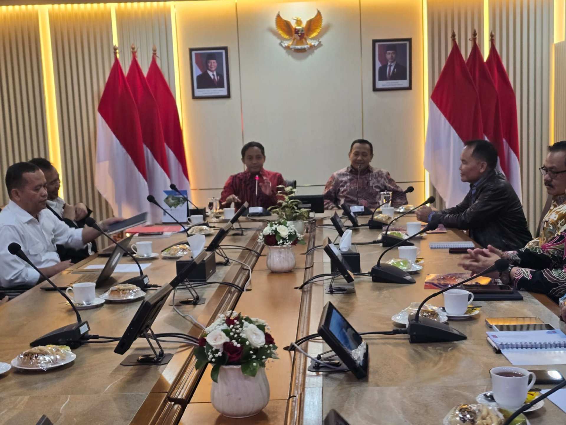 Gubernur Kalteng Agustiar Sabran Lakukan Pertemuan dengan Menteri Kehutanan RI