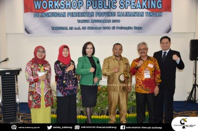 Setda Prov Kalteng - Pembukaan Workshop Public Speaking Di Lingkungan ...