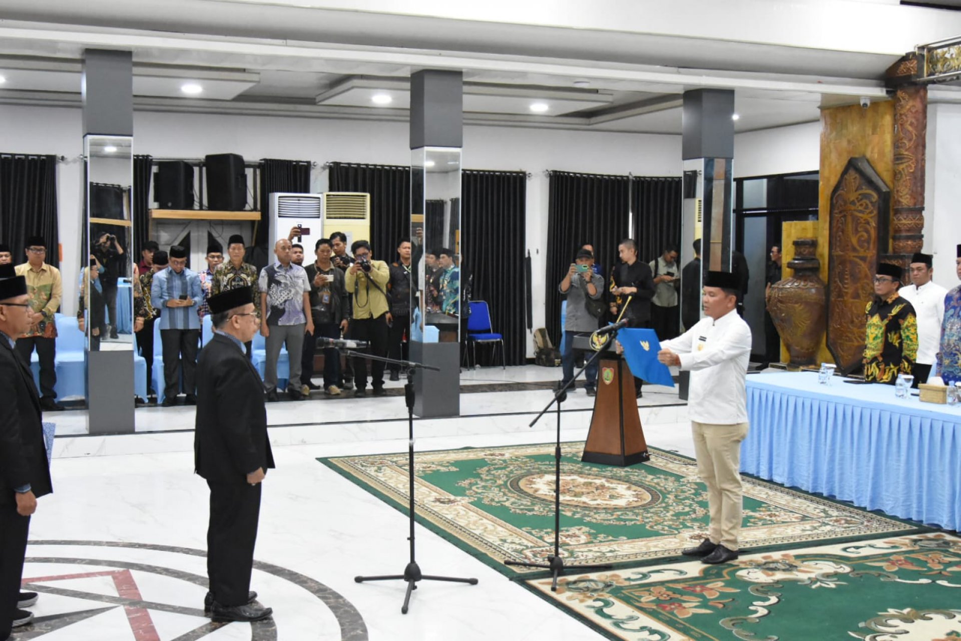 Gubernur Agustiar Sabran Lantik Dewan Hakim dan Panitera MTQH XXXIII Kalteng di Barito Utara