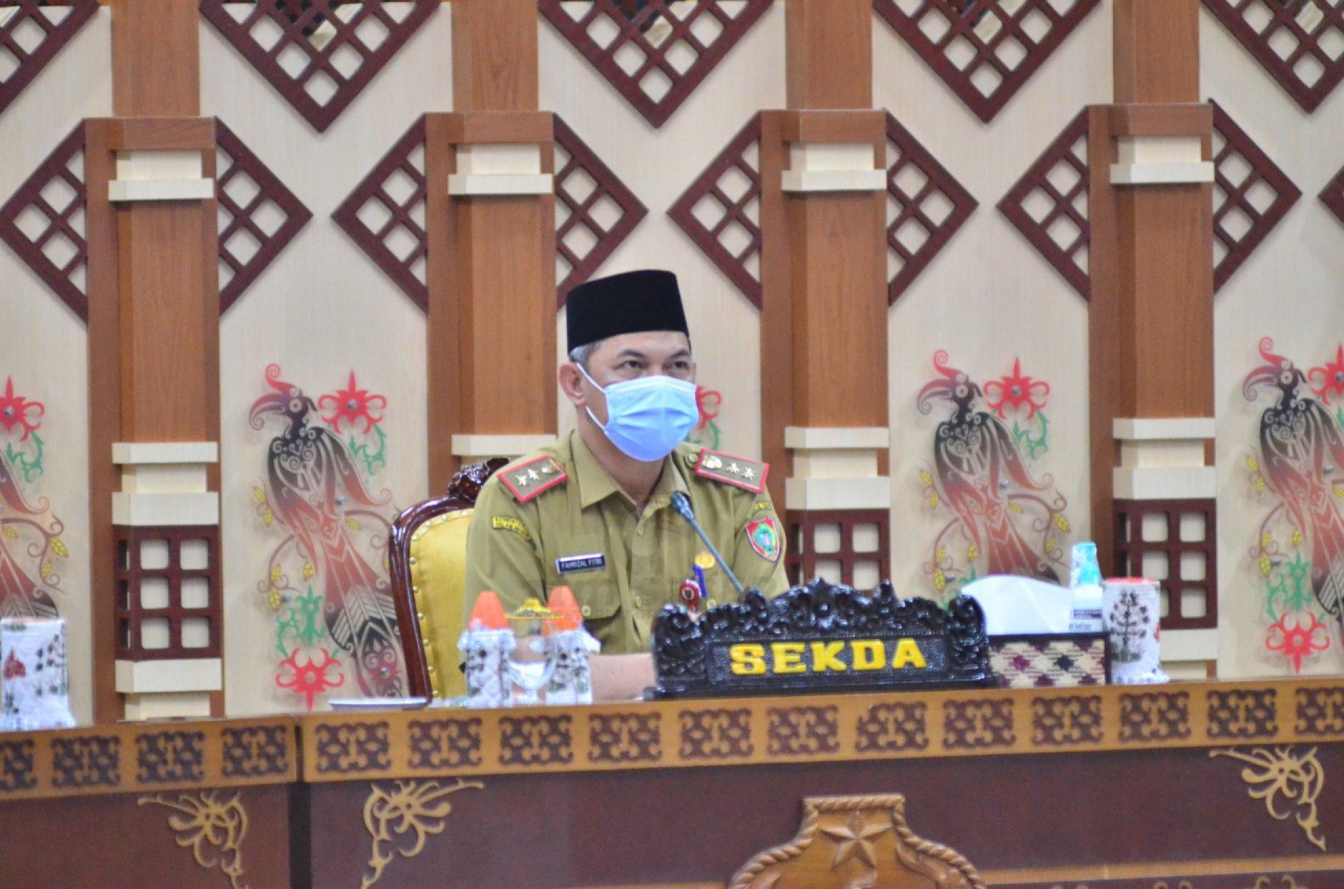 Sekda Fahrizal Fitri Wakili Gubernur Pimpin Rakor Evaluasi Penanganan Covid-19 Kalteng