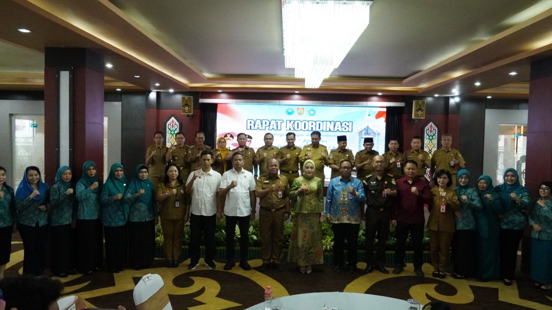 Wakili Gubernur, Plt. Asisten Pemkesra Resmi Buka Rakor Kabupaten/Kota Tanggap Ancaman Narkoba