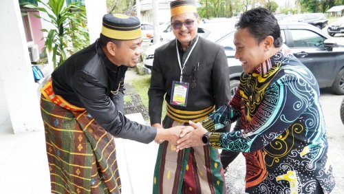 Setda Prov Kalteng - Wagub Kalteng Buka Musyawarah Wilayah VII ...