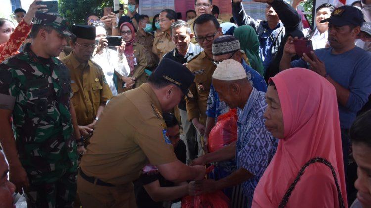 Setda Prov Kalteng Gubernur Sugianto Sabran Buka Pasar Penyeimbang Di Kapuas 0717