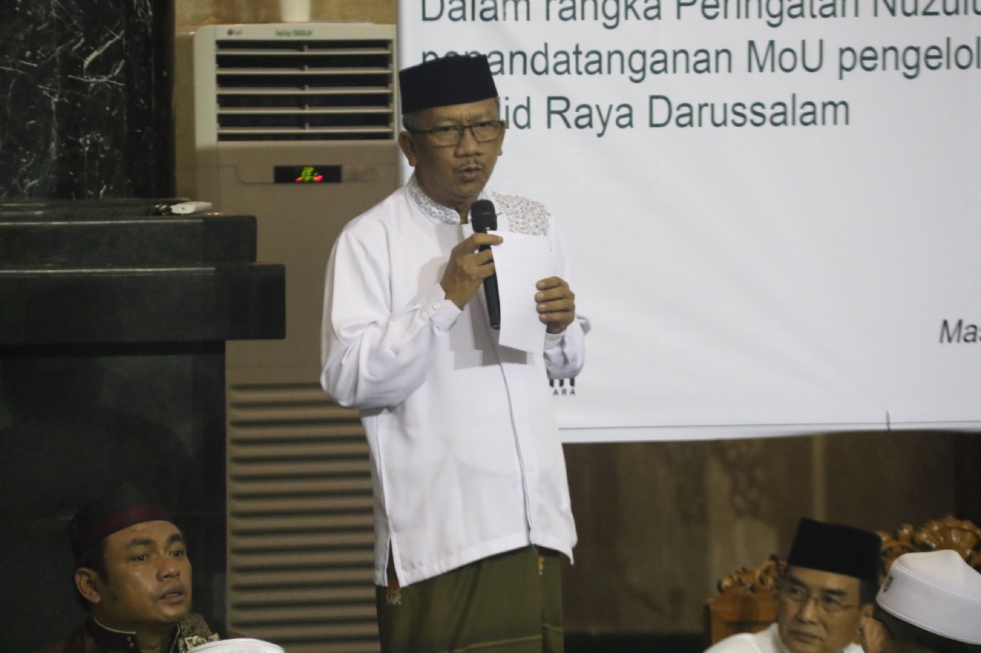 Asisten PemKesra Hadiri Tabligh Akbar dan Sampaikan Pesan Gubernur untuk Jaga Kerukunan dan Kedamaian