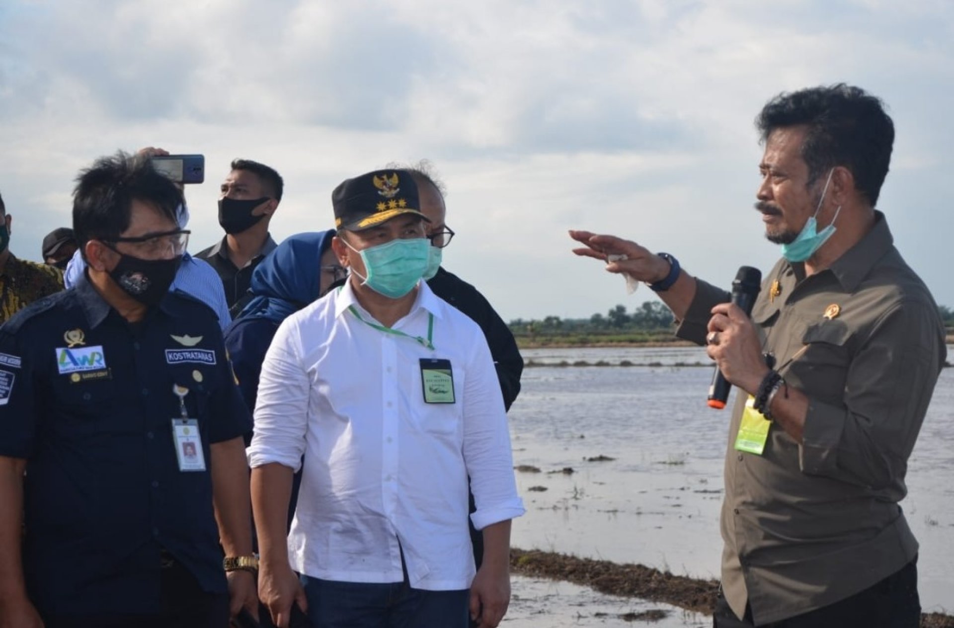 Gubernur Kalteng Dampingi Mentan Tinjau Lokasi Rencana Penanaman Perdana Food Estate oleh Presiden