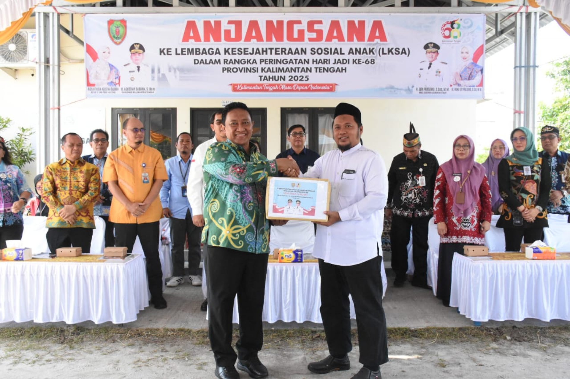 Peringati Hari Jadi ke-68 Kalimantan Tengah, Wagub Edy Pratowo Anjangsana Ke LKSA Darul Tazkiyah