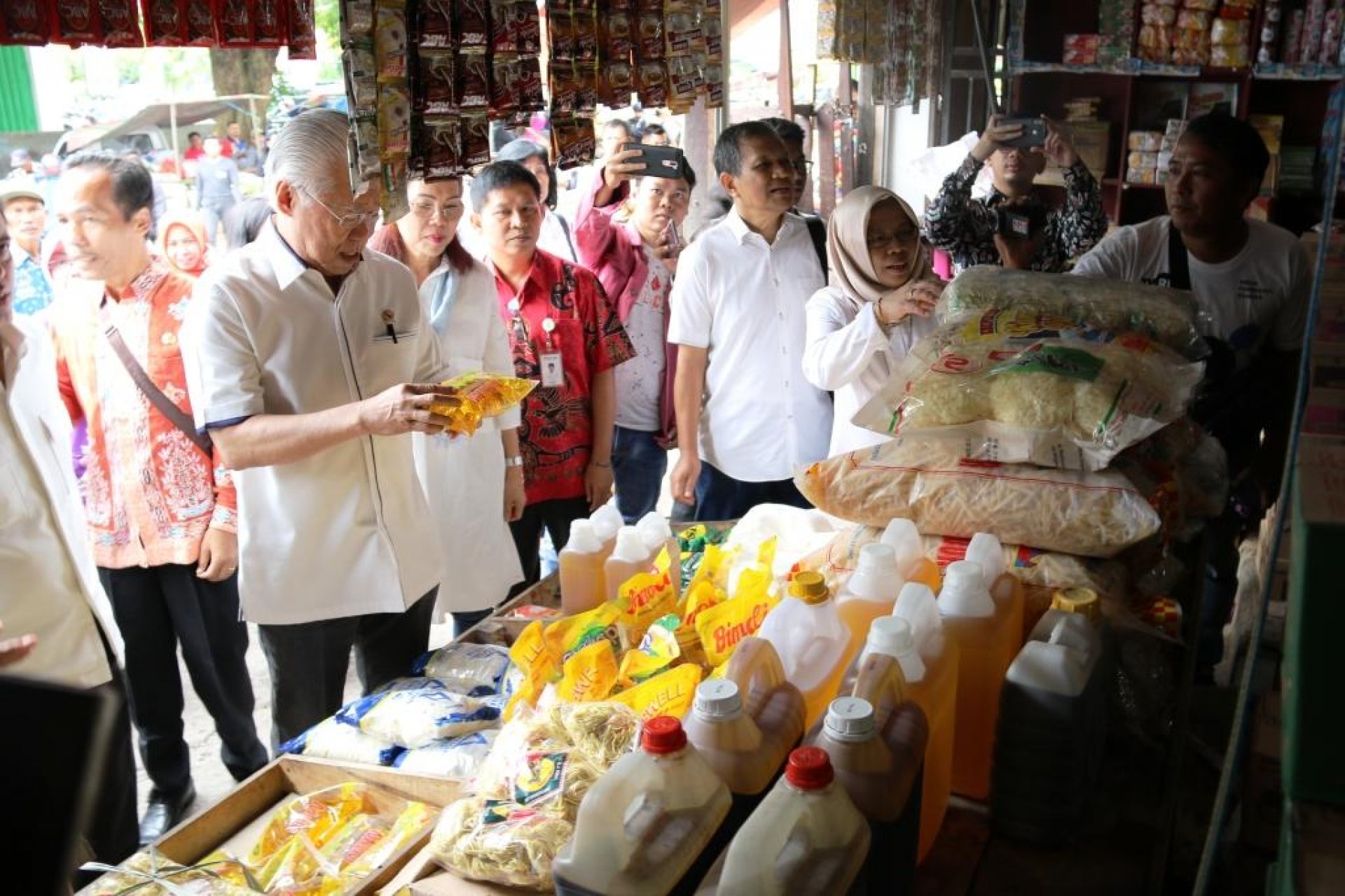 Menteri Perdagangan Kunjungi Palangka Raya, Pantau Kestabilan Harga Pangan Jelang Puasa