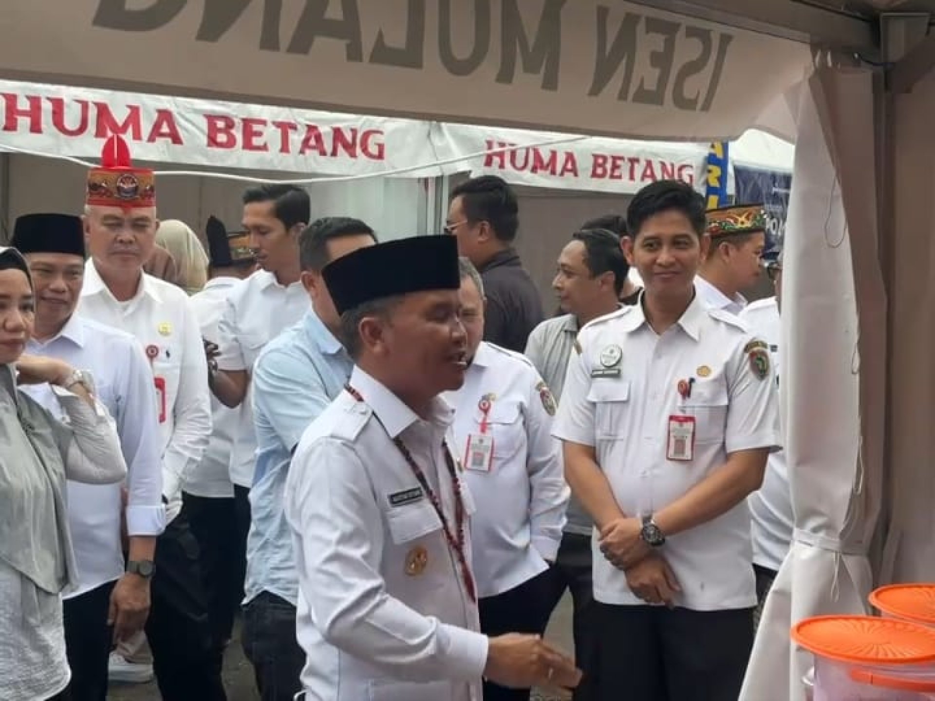 Gubernur Kalteng Agustiar Sabran Tinjau Pasar Ramadan