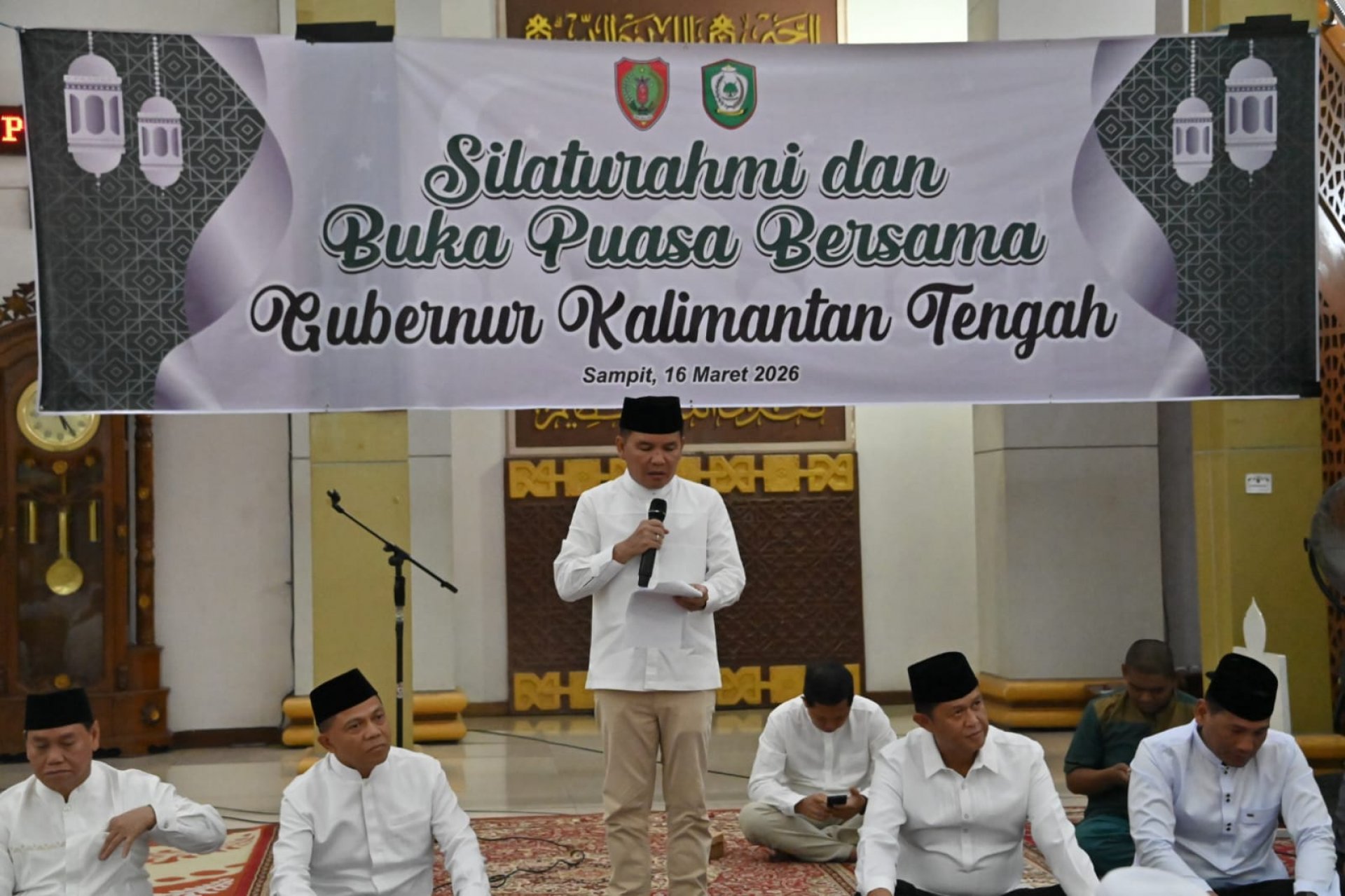 Gubernur Agustiar Sabran Buka Puasa Bersama Bupati dan Masyarakat Kotim