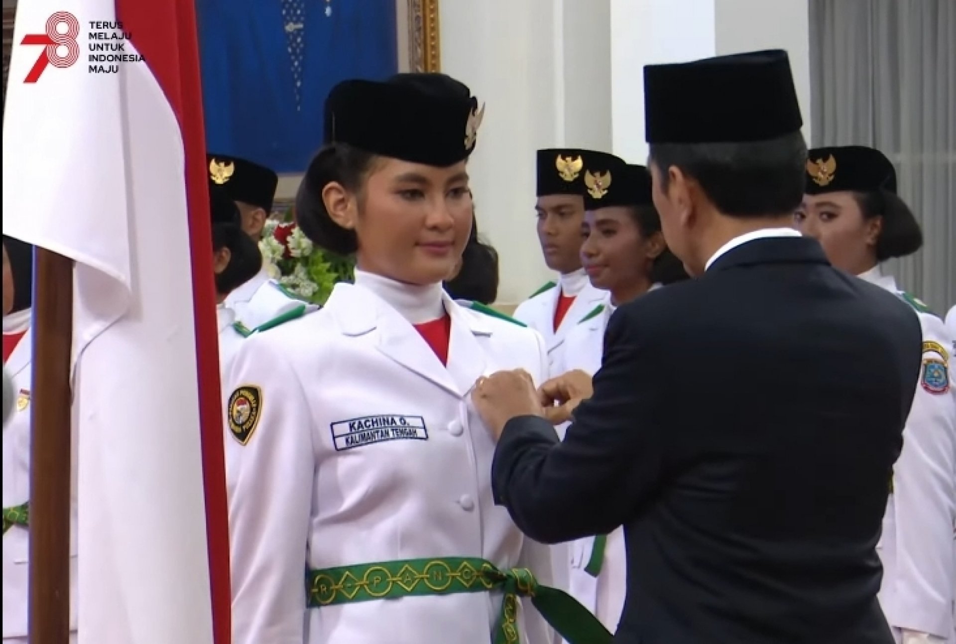 Utusan Putri Kalimantan Tengah Didaulat Sebagai Pemimpin Upacara Pengukuhan Paskibraka 2023 di Istana Negara