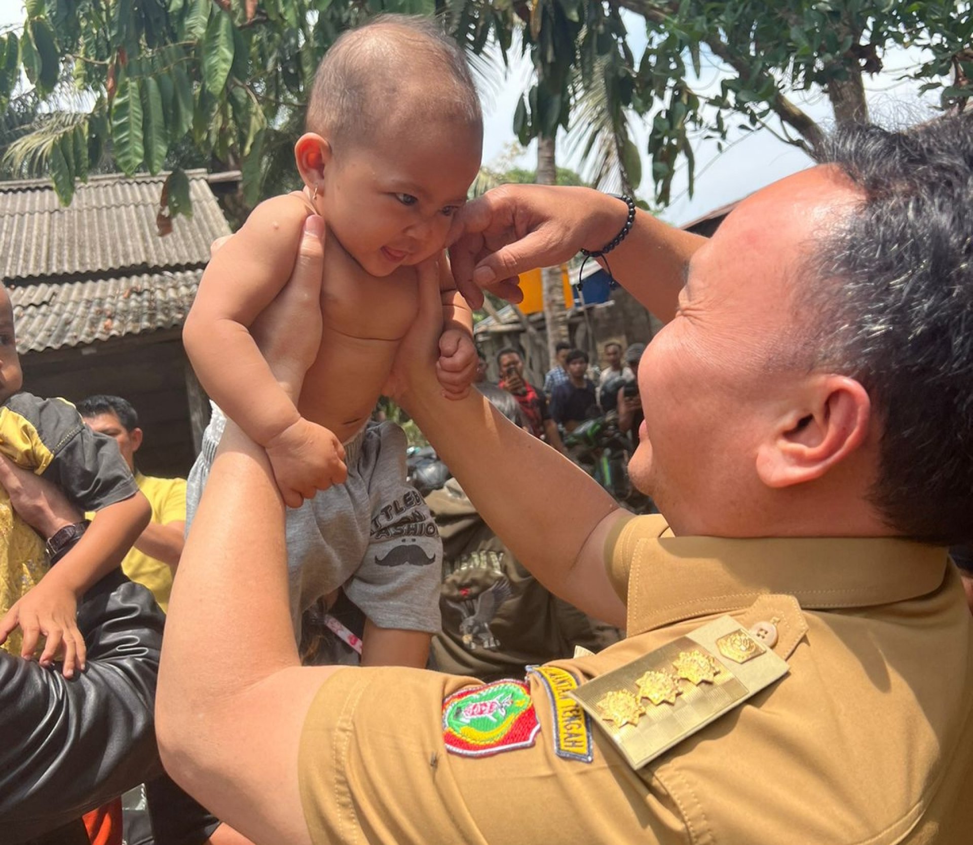 Gubernur Sugianto Sabran Harapkan Anak-anak di Bangkal Jadi Generasi Muda yang Tangguh